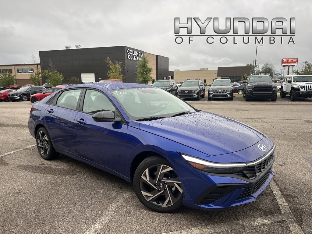New 2025 Hyundai Elantra Sport