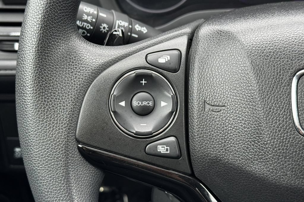 Used 2016 Honda HR-V EX image 23