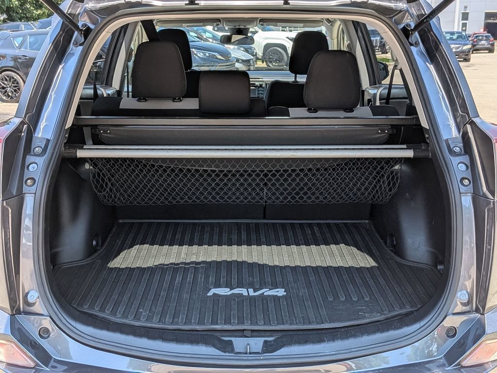 Used 2017 Toyota RAV4 XLE w/ Plus Special Value Package AWD/4WD image 29