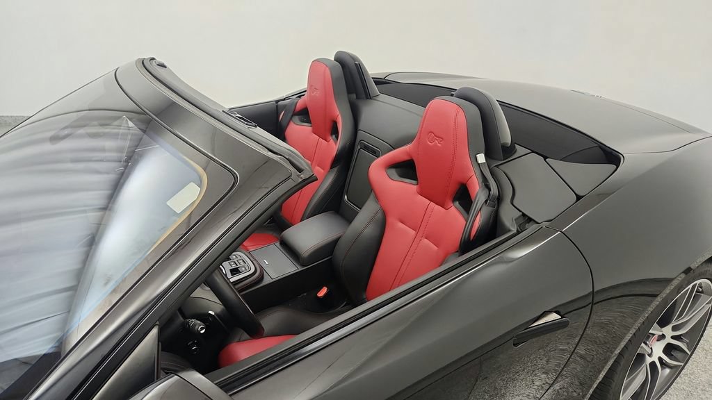 Used 2017 Jaguar F-TYPE R AWD/4WD image 15