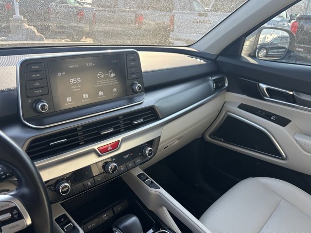 Used 2020 Kia Telluride S w/ S 8 Passenger Seating Package image 29