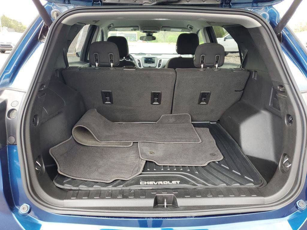 Used 2019 Chevrolet Equinox LT w/ Driver Convenience Package AWD/4WD image 29