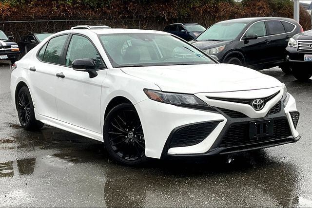 Used 2022 Toyota Camry SE