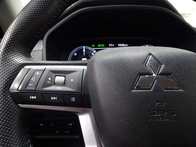 Used 2023 Mitsubishi Outlander SEL image 26