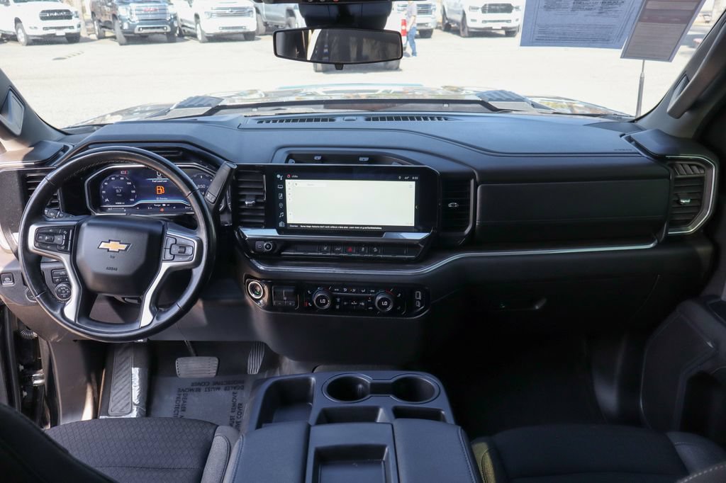 Used 2024 Chevrolet Silverado 2500 LT w/ Convenience Package AWD/4WD image 30
