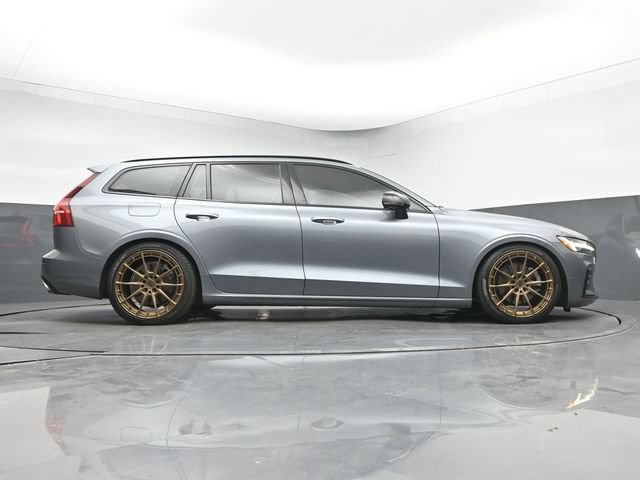 Used 2021 Volvo V60 T6 R-Design w/ Advanced Package FWD image 17