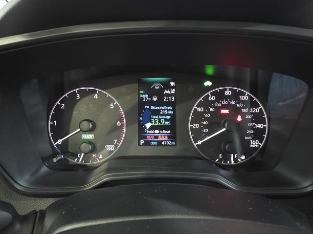 Used 2025 Toyota Corolla SE w/ Convenience Package image 17