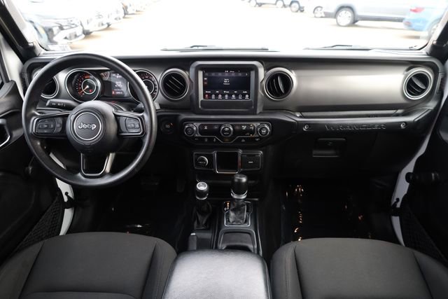 Used 2023 Jeep Wrangler Sport image 13