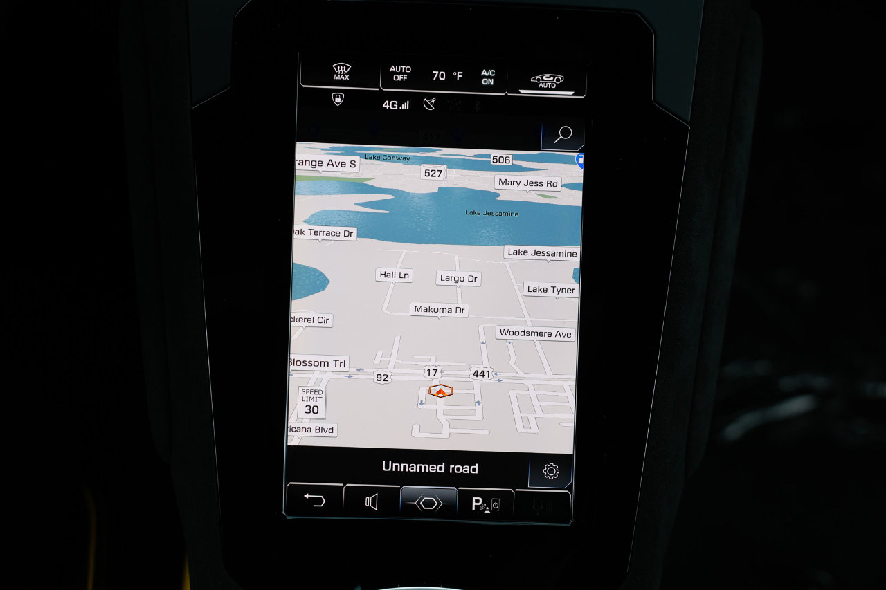 Used 2023 Lamborghini Huracan Tecnica image 35