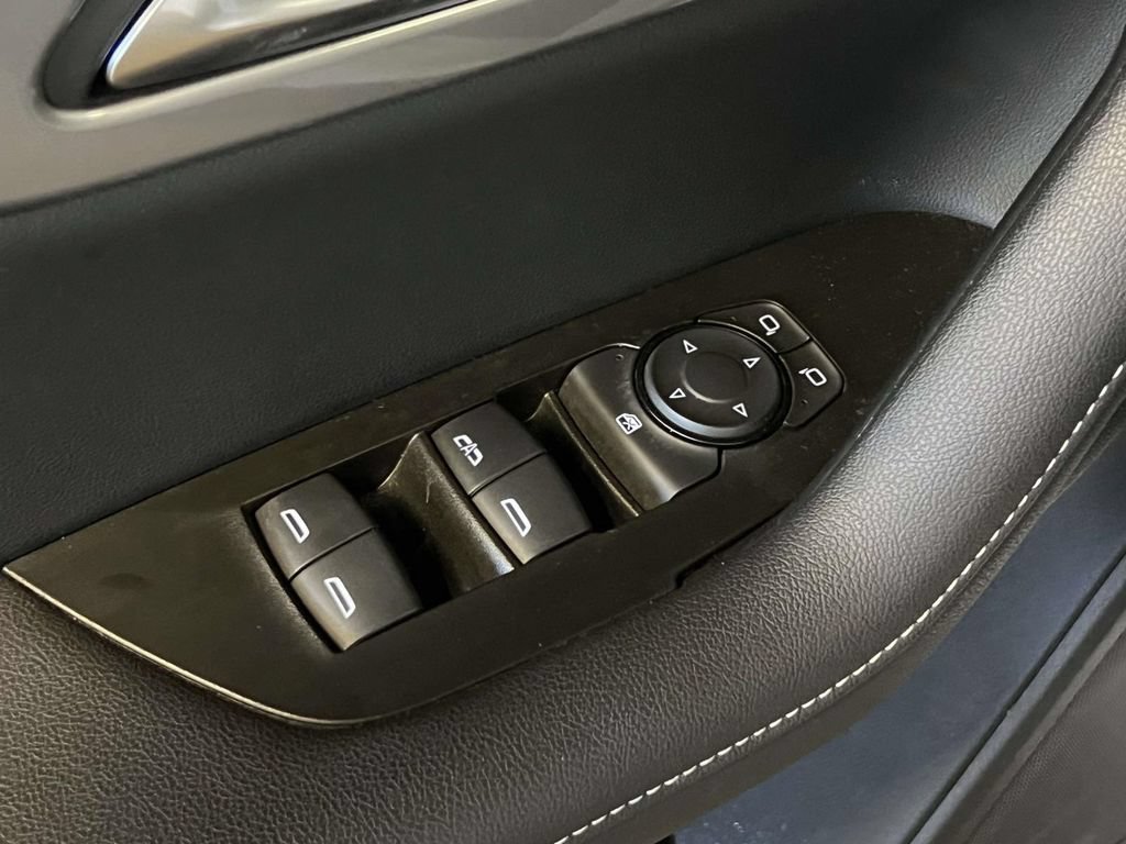 Used 2023 Chevrolet Blazer LT w/ LPO, Floor Liner Package FWD image 13