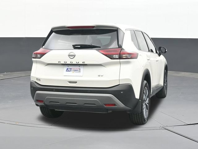 Used 2023 Nissan Rogue SV FWD image 12