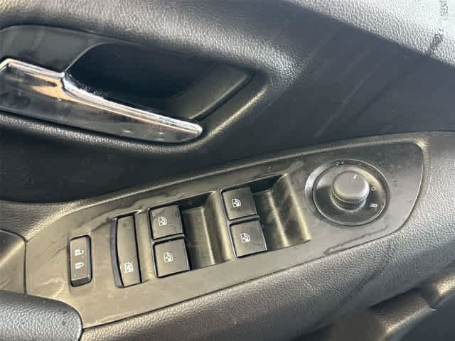 Used 2021 Chevrolet Trax LT w/ Sport Edition AWD/4WD image 19
