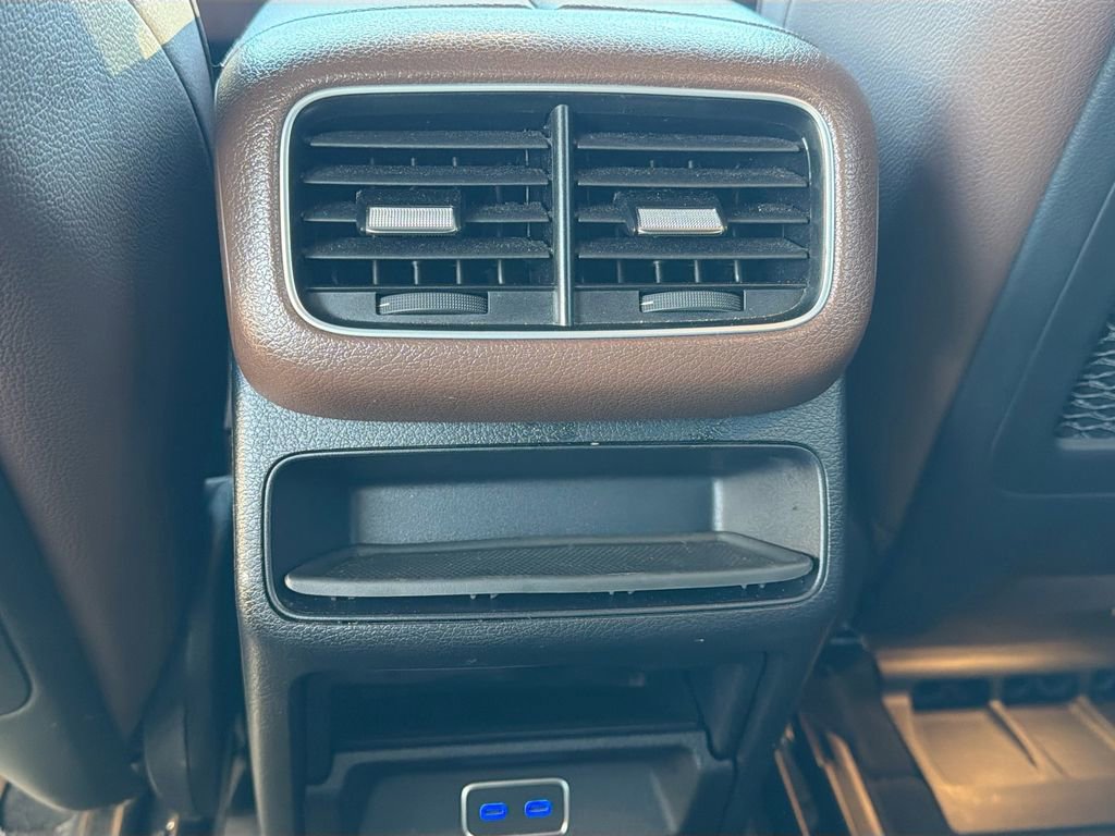 Used 2024 Mercedes-Benz GLE 350 4MATIC image 19