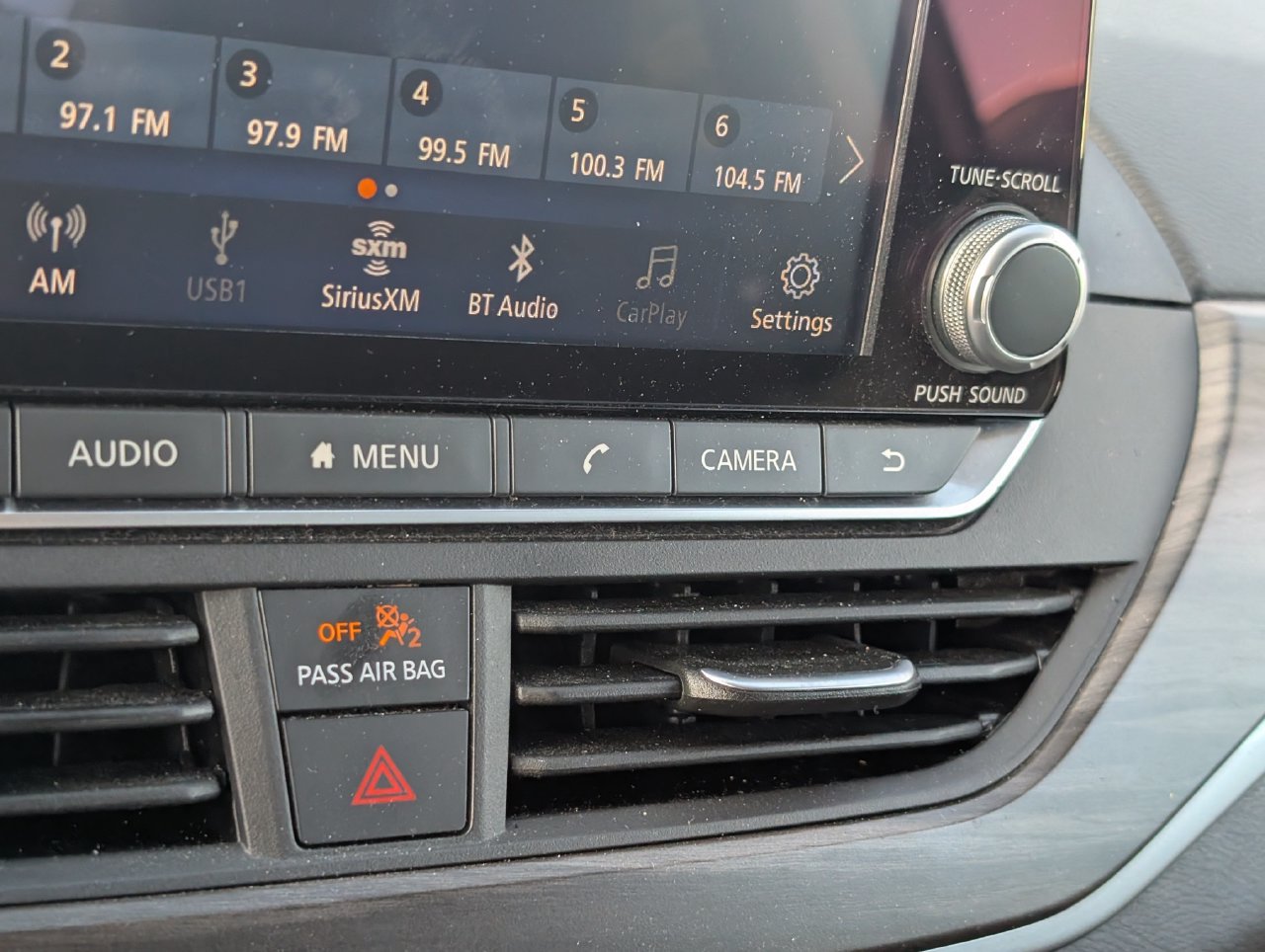 Certified 2025 Nissan Altima 2.5 SV FWD image 16