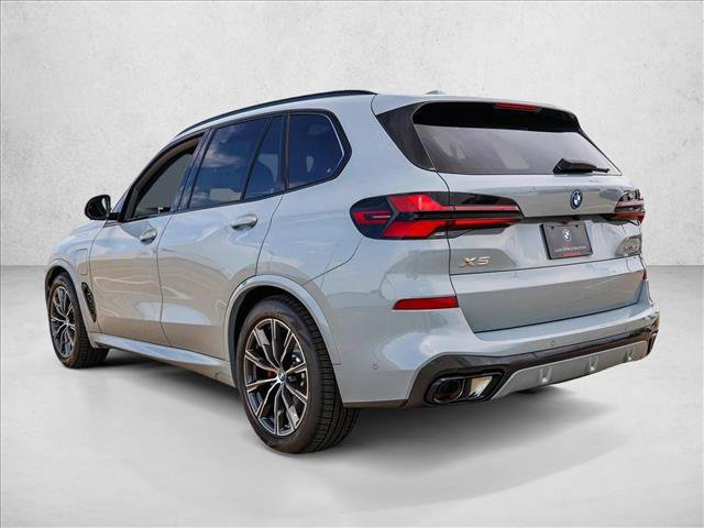 New 2026 BMW X5 xDrive50e w/ M Sport Package AWD/4WD image 7