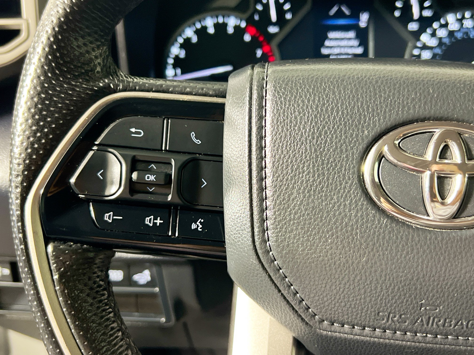 Used 2024 Toyota Tundra SR5 w/ SR5 Premium Package RWD image 18