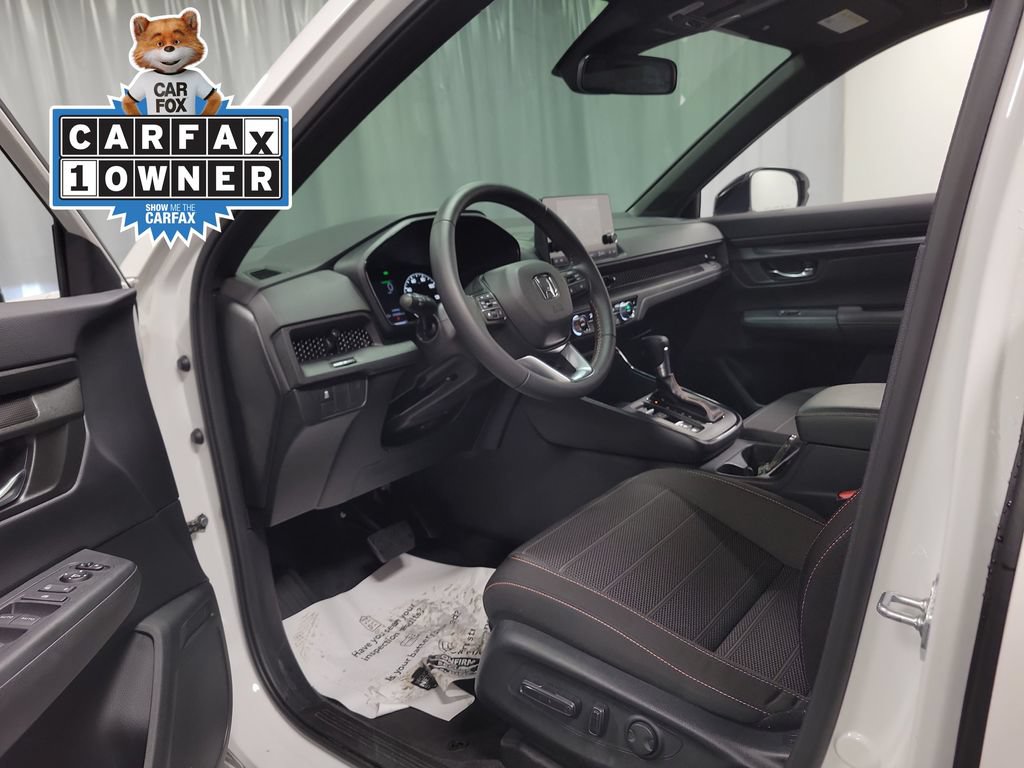 Used 2025 Honda CR-V Sport image 12