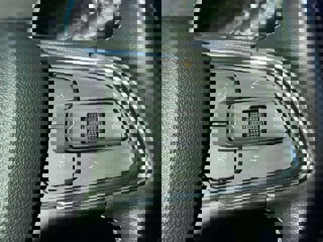 Used 2020 Buick Encore GX Select image 20