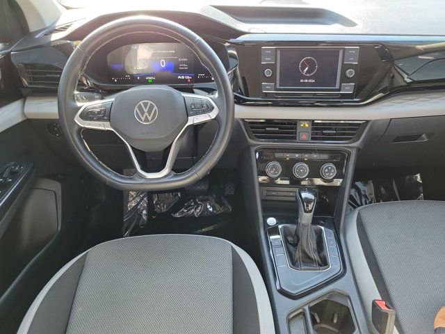 Used 2024 Volkswagen Taos S FWD image 16