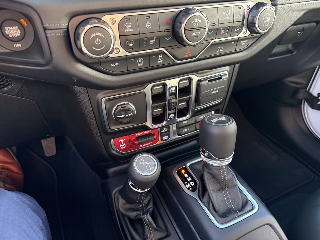 New 2026 Jeep Wrangler Sahara image 24