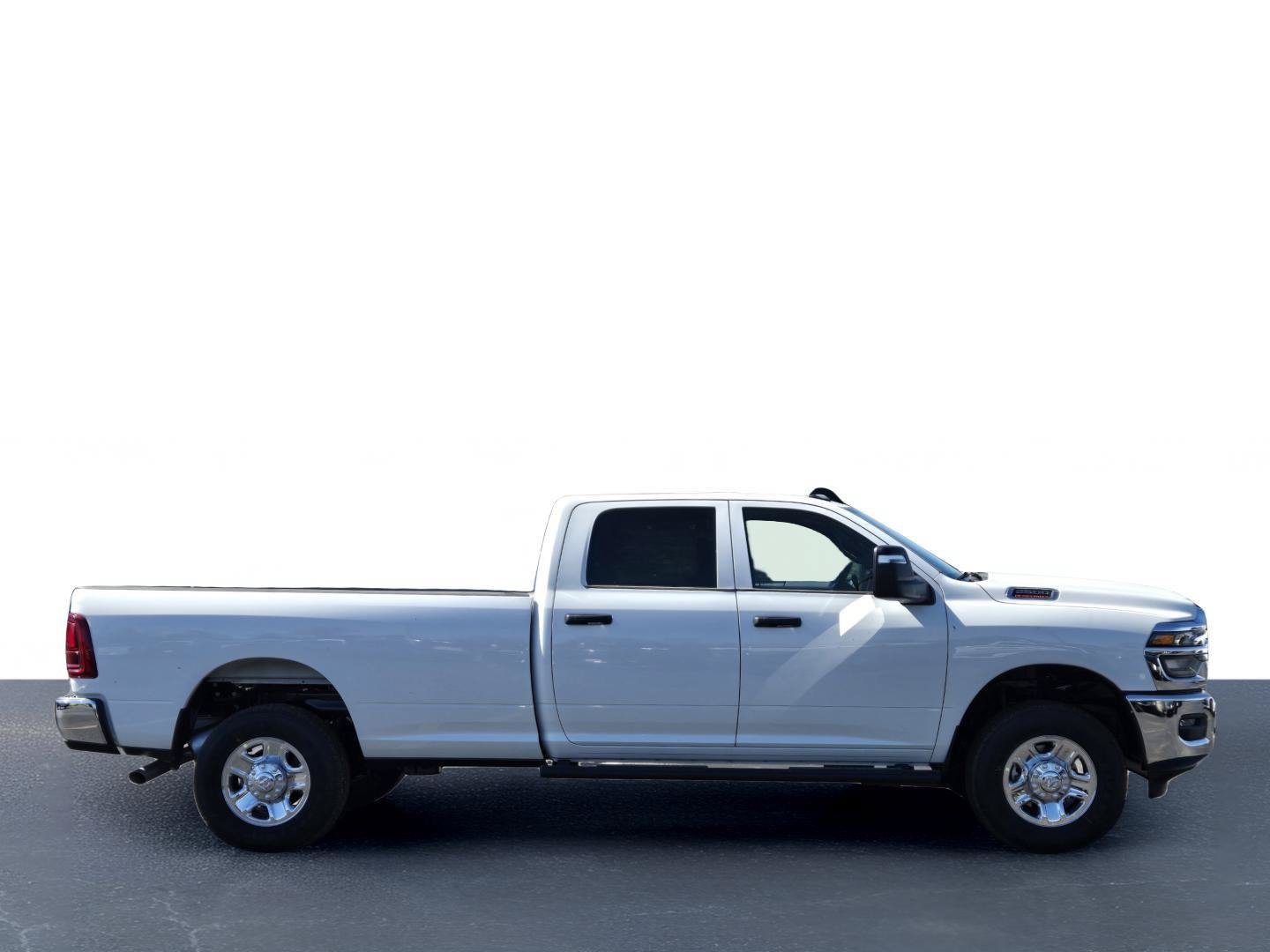 New 2026 RAM 2500 Tradesman AWD/4WD image 7