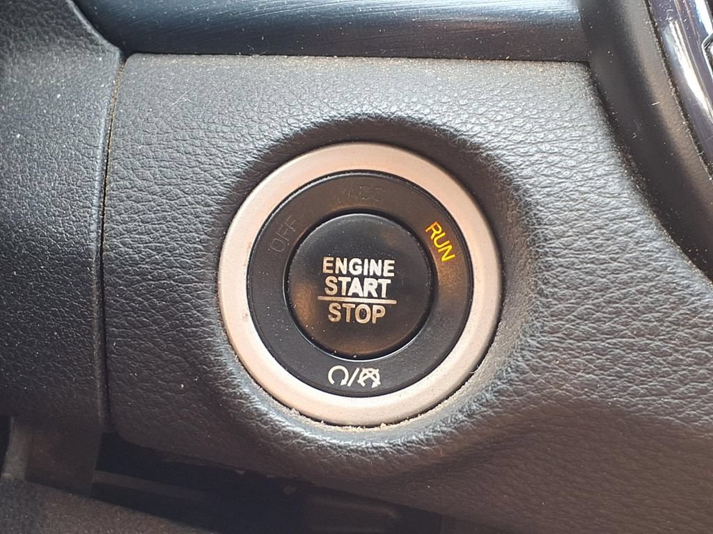Used 2016 Chrysler 200 S w/ Sun & Sound Group AWD/4WD image 17