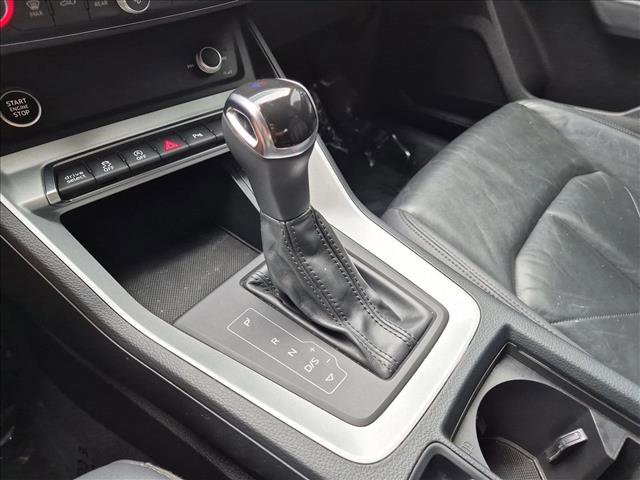 Used 2021 Audi Q3 2.0T Premium w/ Convenience Package AWD/4WD image 12
