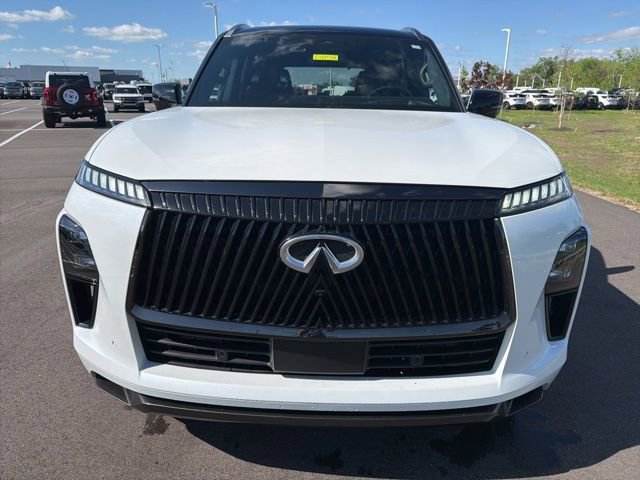 Used 2025 INFINITI QX80 Autograph AWD/4WD image 3