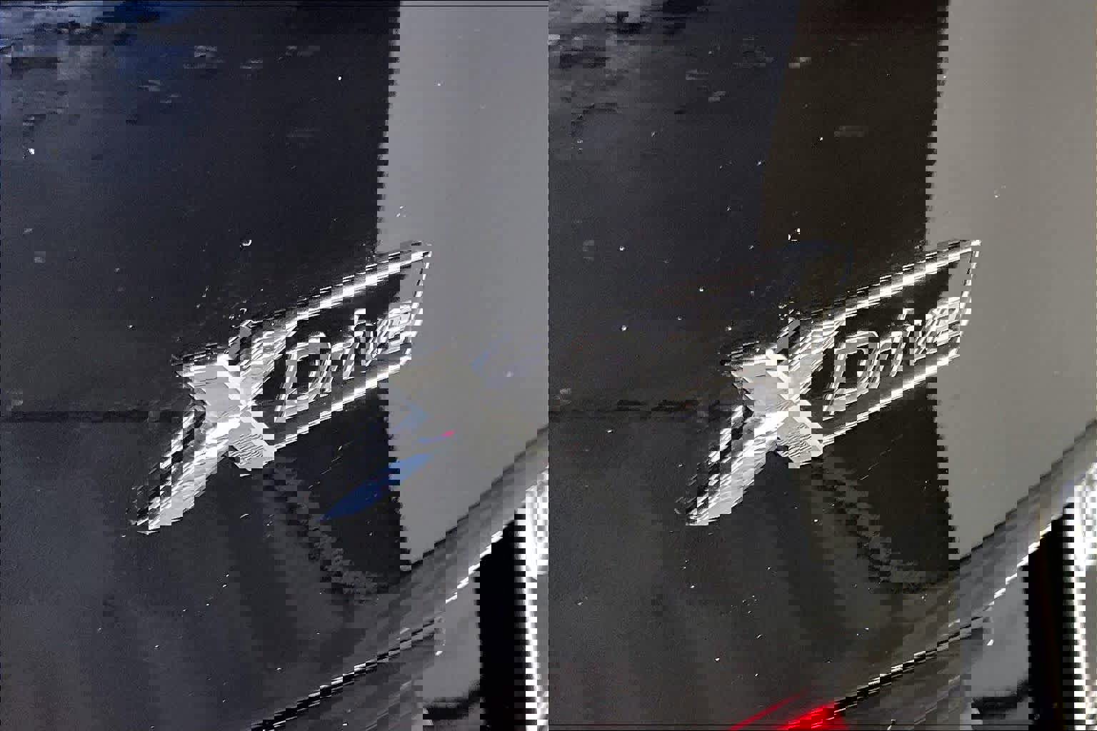 Used 2023 BMW 530e xDrive image 9