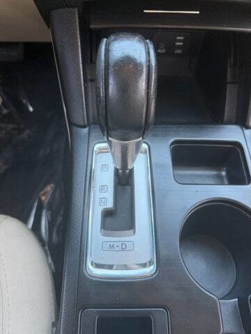 Used 2016 Subaru Legacy 2.5i Premium AWD/4WD image 15