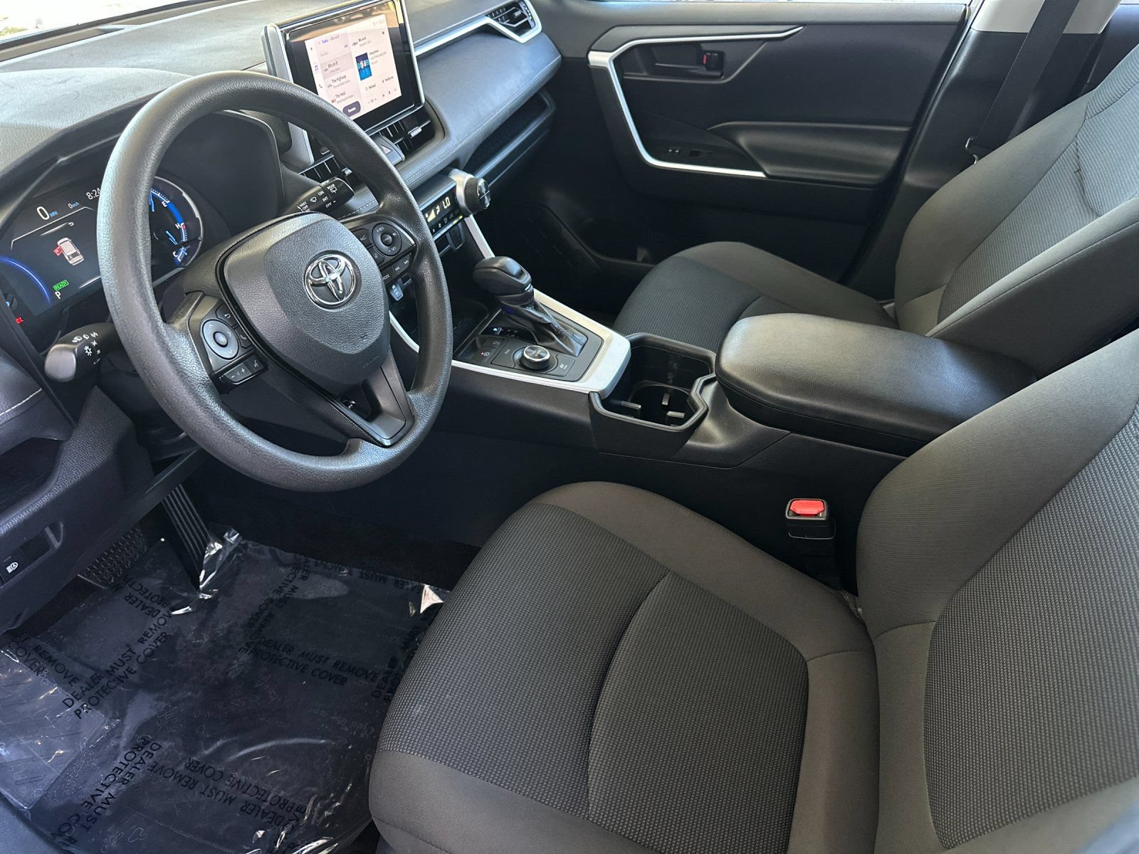 Used 2024 Toyota RAV4 LE AWD/4WD image 9