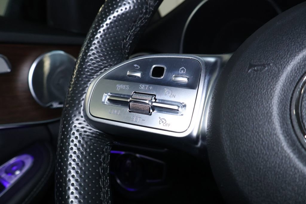 Used 2020 Mercedes-Benz C 300 4MATIC Sedan image 21
