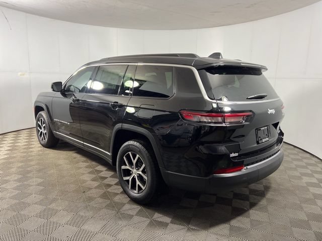 New 2025 Jeep Grand Cherokee L Limited w/ Trailer Tow Package RWD image 4