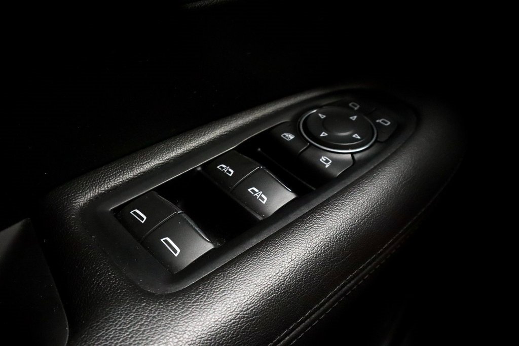 Used 2017 Cadillac XT5 Premium Luxury w/ LPO, Wheel Lock Package image 27