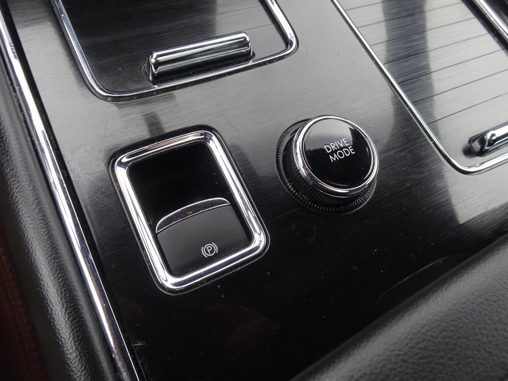 Used 2023 Lincoln Aviator Grand Touring w/ Equipment Group 301A AWD/4WD image 23