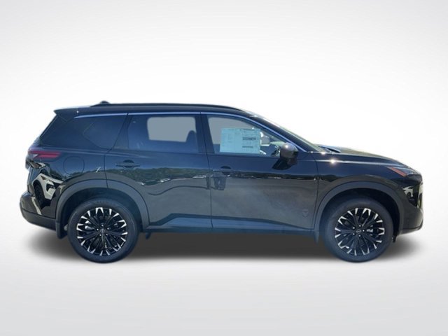 New 2026 Nissan Rogue Dark Armor AWD/4WD image 6