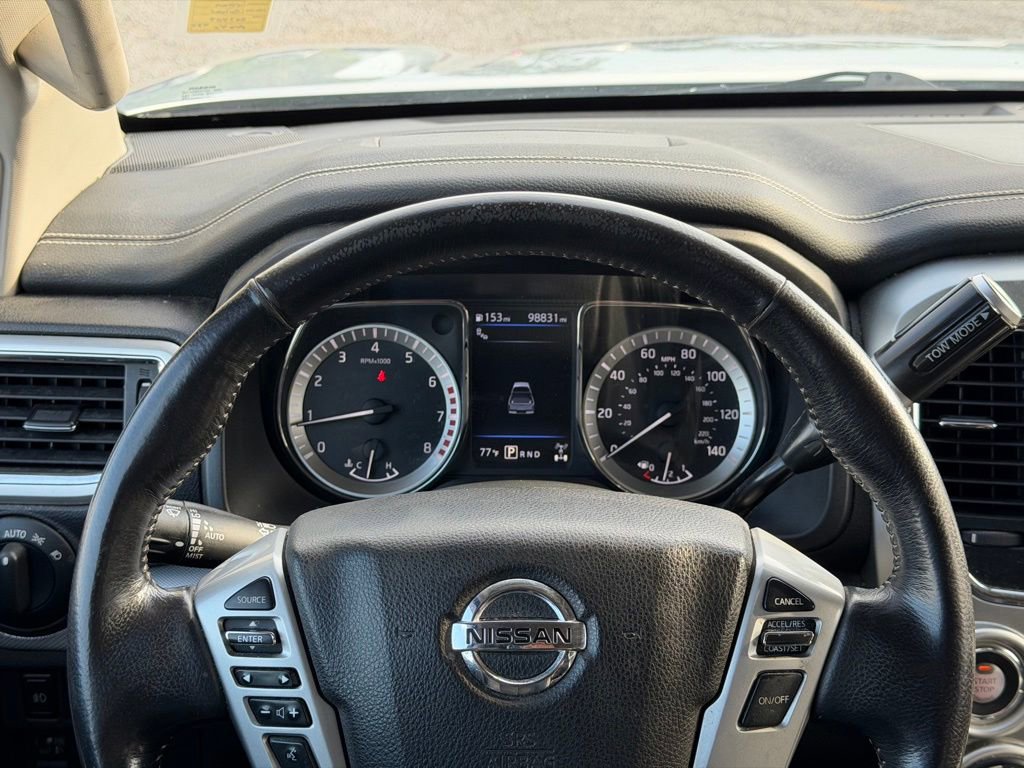 Used 2019 Nissan Titan PRO-4X AWD/4WD image 21
