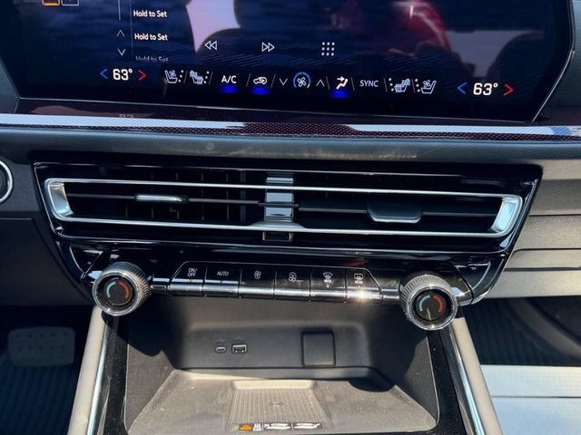 New 2027 Chevrolet Traverse RS w/ LPO, Floor Liner Package FWD image 20