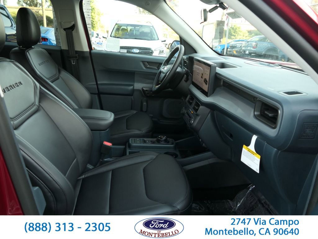 Used 2026 Ford Maverick Lariat w/ Black Appearance Package image 28