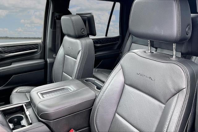 Used 2024 GMC Yukon Denali w/ Denali Reserve Package AWD/4WD image 20
