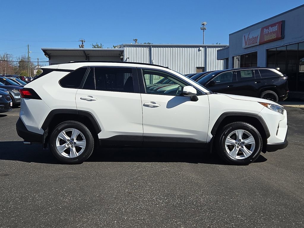 Used 2019 Toyota RAV4 XLE w/ Convenience Package AWD/4WD image 7