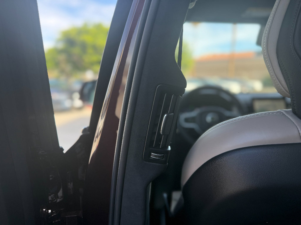 New 2026 Volvo XC90 B6 Ultra w/ Lounge Package image 31