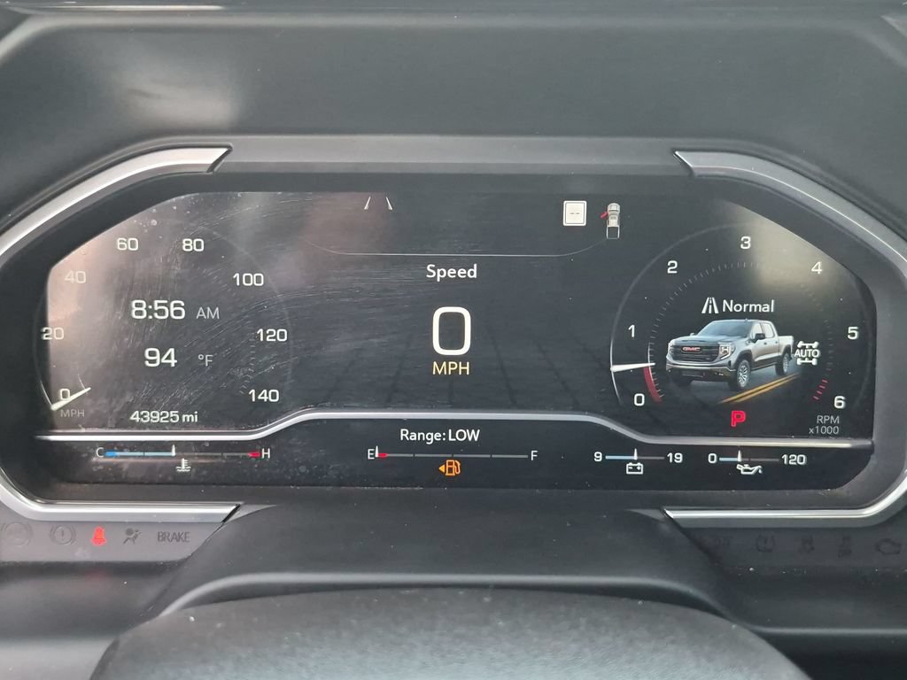 Used 2023 GMC Sierra 1500 AT4 w/ AT4 Premium Package AWD/4WD image 19