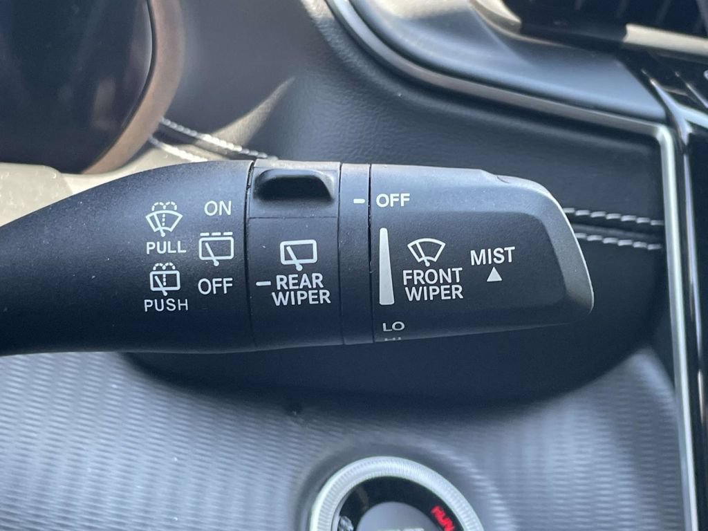 Used 2023 Jeep Grand Cherokee L Laredo AWD/4WD image 34