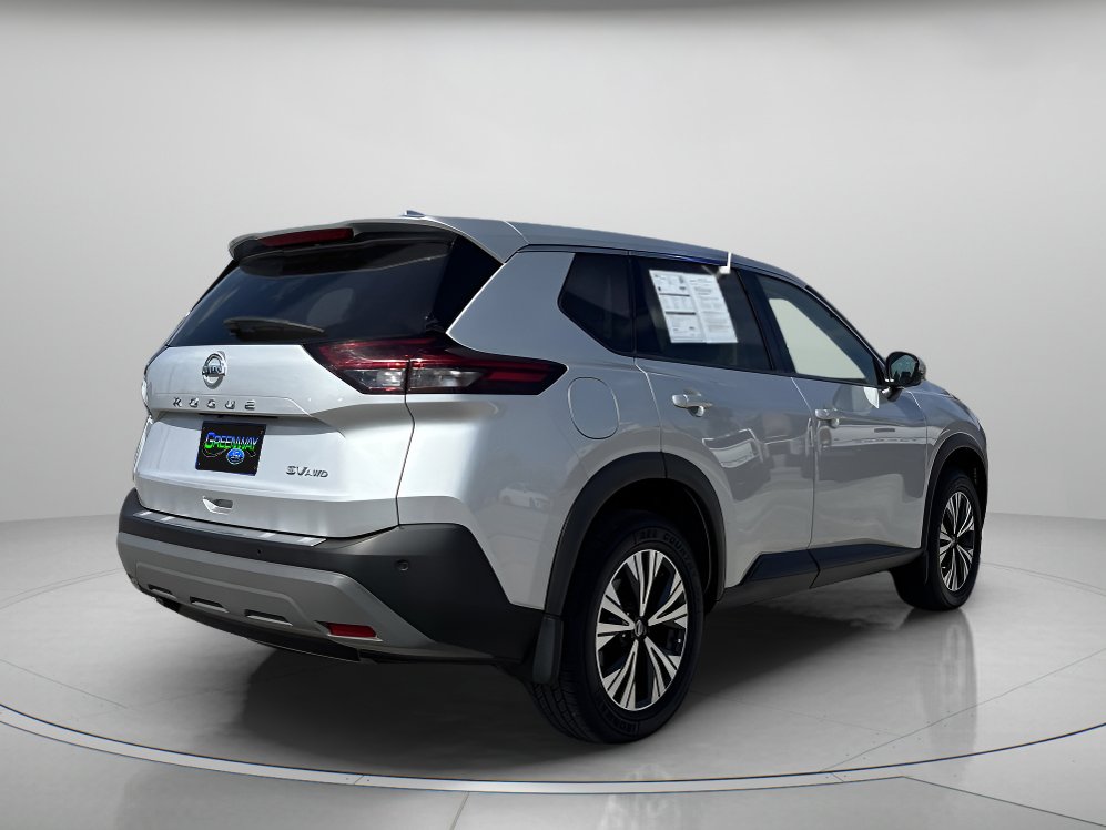 Used 2021 Nissan Rogue SV AWD/4WD image 3