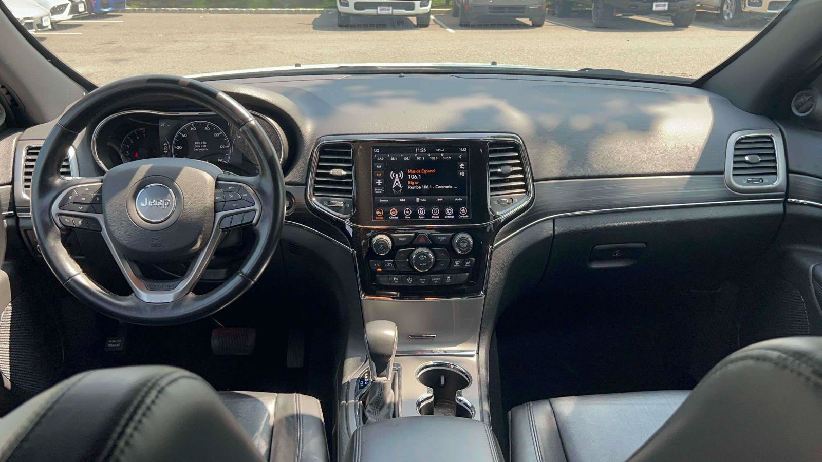 Used 2022 Jeep Grand Cherokee Limited AWD/4WD image 27