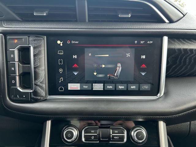 Used 2023 GMC Yukon XL Denali AWD/4WD image 22