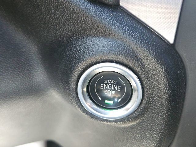 Used 2020 GMC Sierra 1500 SLT image 27