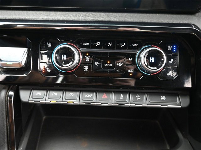 Used 2022 GMC Sierra 1500 AT4 image 17