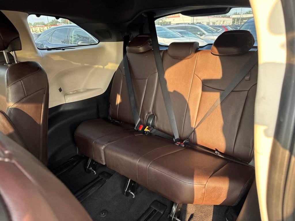 Used 2021 Toyota Sienna Platinum AWD/4WD image 11